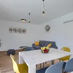 Moderna Σπίτι διακοπών *